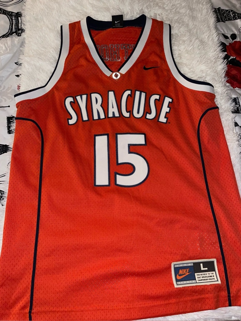 Nike Syracuse Basketball Jersey in Orange and White - #15 Carmelo Anthony.